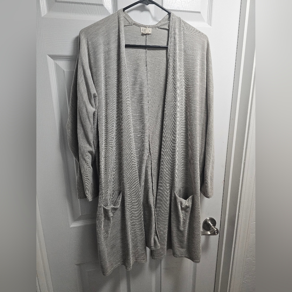Donni Ribbed Sweater Coat duster with pockets nwt new one size fits most